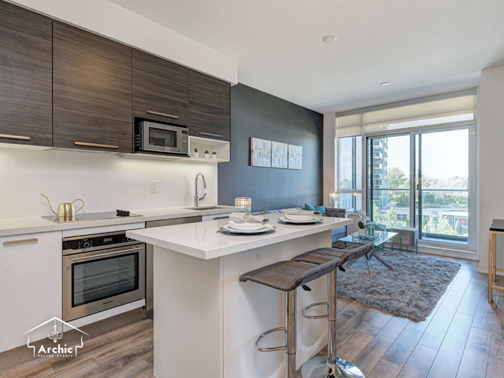 Archic Portfolio- 36 Park Lawn Dr. 3