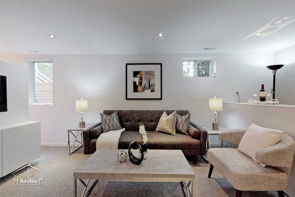 Archic Portfolio- 1579 Bothwell Ave 7