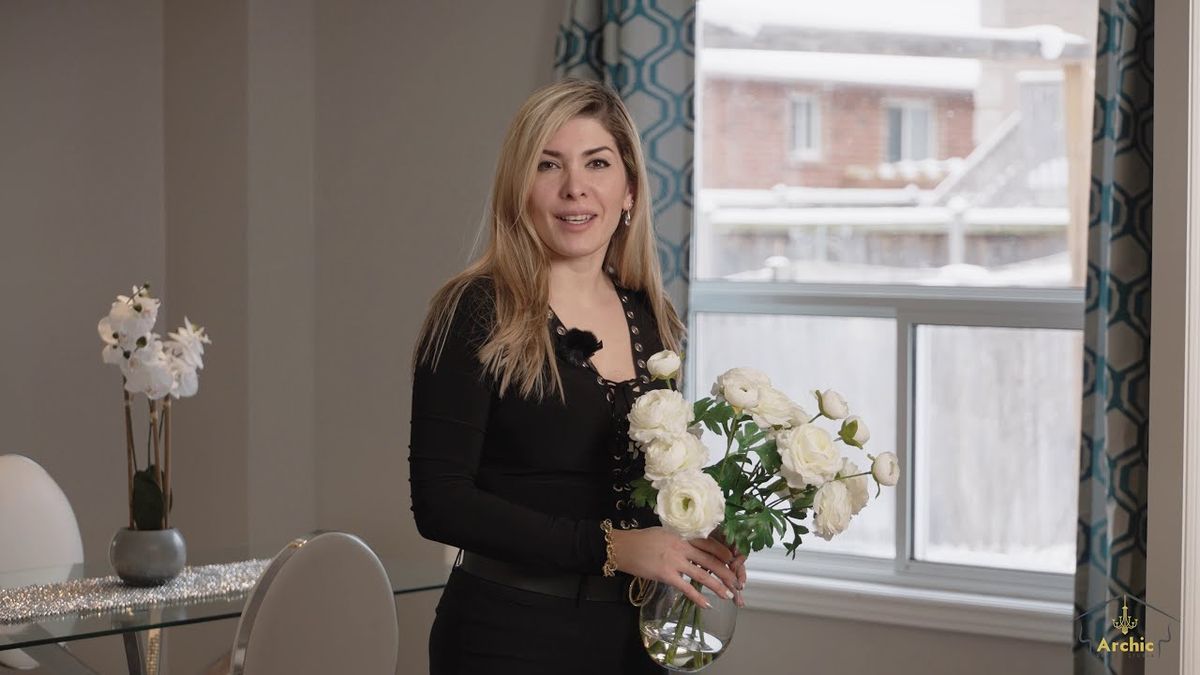 What Is The Role of A Home Stager?